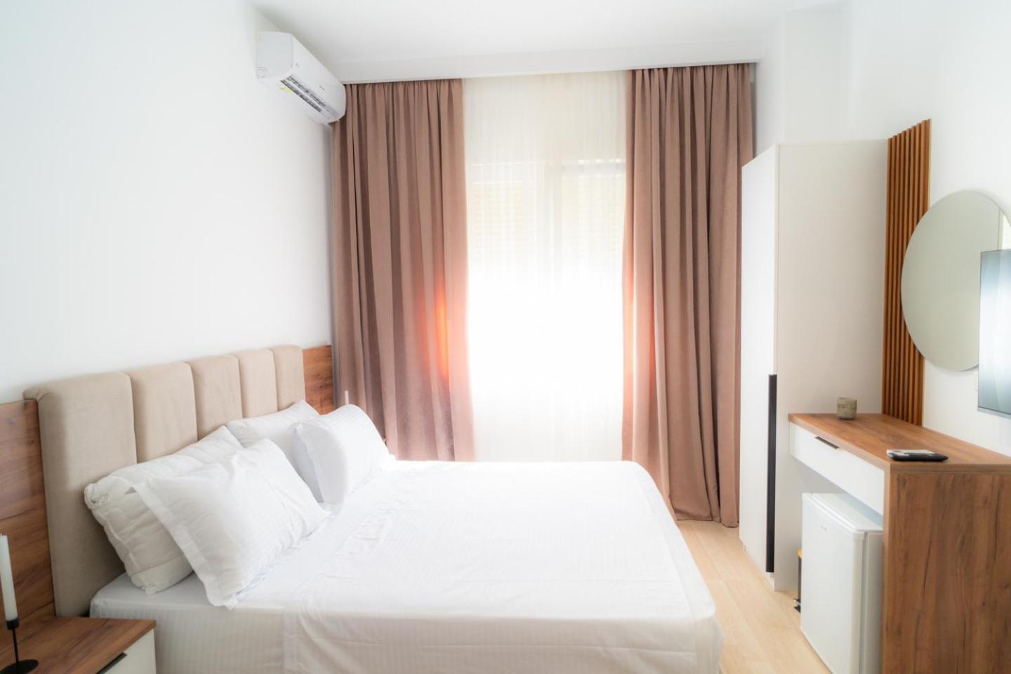 Enea Room In Center Shkoder Exterior photo